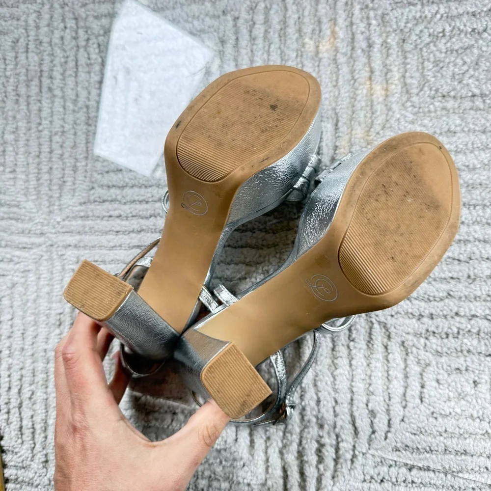 Chinese Laundry Platform Sandals Womens 8 Silver Block ARCP-001 Glam Y2K Party